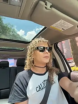 Snapshot of Georgiafox chatting on October 2025 04:25:02 PM Georgiafox online show from October 2025 04:25:02 PM