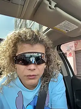 Snapshot of Georgiafox chatting on November 2025 02:08:01 PM Georgiafox online show from November 2025 02:08:01 PM