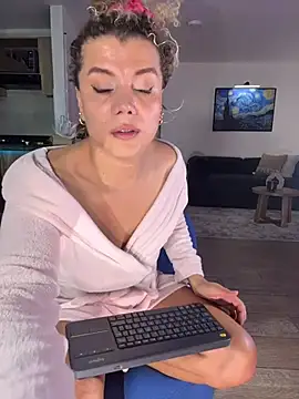 Georgiafox online show from July 2026 02:58:01 AM