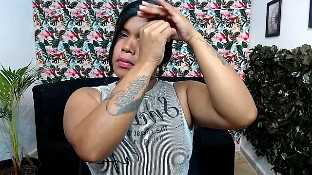 Snapshot of Wendy_Hot_ chatting on January 2025 03:58:01 AM Wendy Hot online show from January 2025 03:58:01 AM