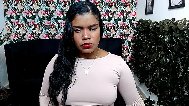 Snapshot of Wendy_Hot_ chatting on January 2025 04:22:02 AM Wendy Hot online show from January 2025 04:22:02 AM