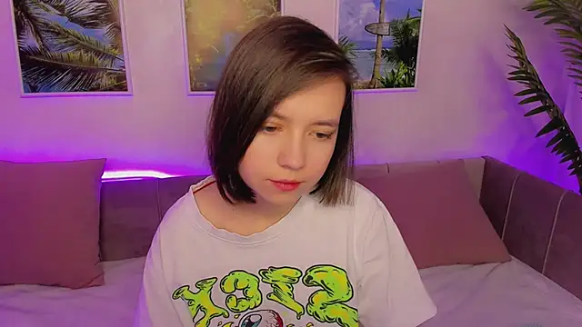 Lina Brownie online show from January 2025 05:15:02 AM