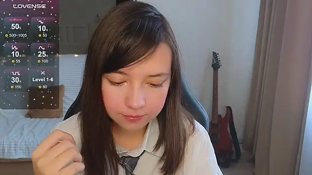 Lina Brownie online show from October 2025 03:51:01 AM