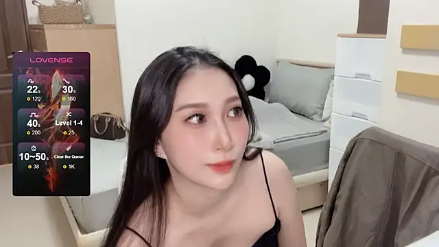 yu5888 online show from December 2024 12:55:02 PM