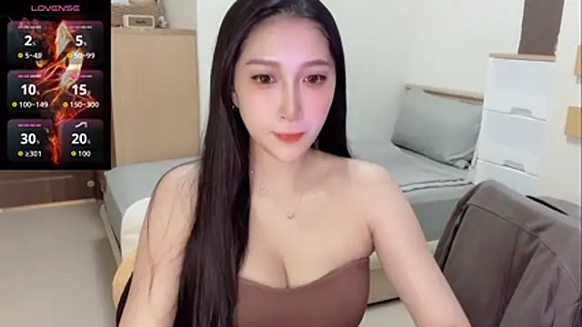 yu5888 online show from November 2025 10:15:02 AM