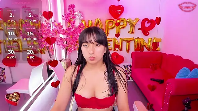 Miss dolly  online show from February 2025 11:31:02 AM