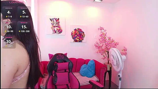 Miss dolly  online show from January 2026 12:21:01 PM