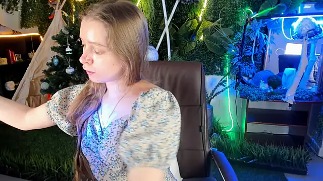 MayaSinabon online show from December 2024 09:04:01 AM