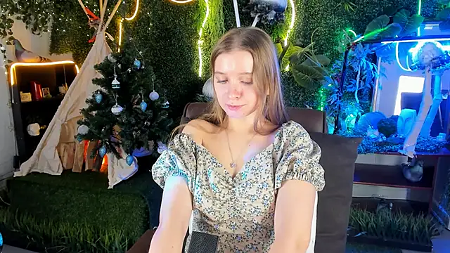 MayaSinabon online show from December 2024 03:11:02 PM