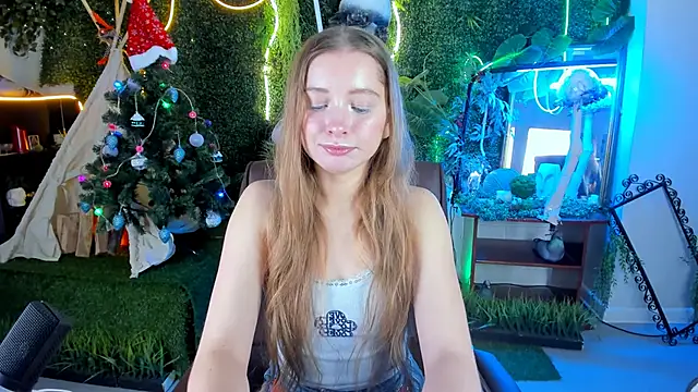 MayaSinabon online show from December 2024 12:13:02 PM