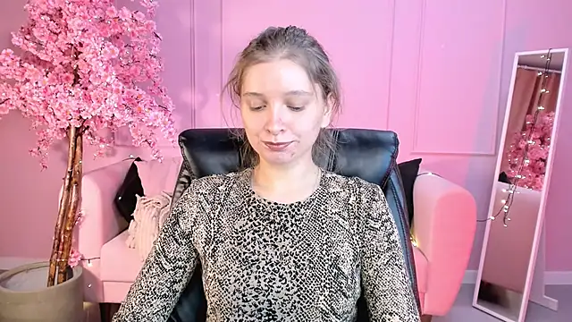 MayaSinabon online show from January 2025 04:11:01 PM