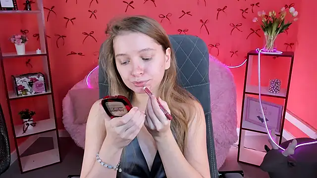 MayaSinabon online show from January 2025 12:25:02 PM