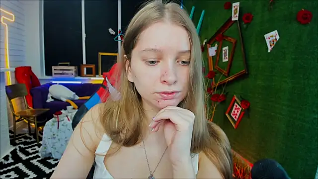 MayaSinabon online show from February 2025 09:11:02 AM