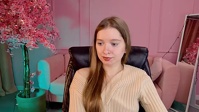 MayaSinabon online show from March 2025 03:15:02 PM