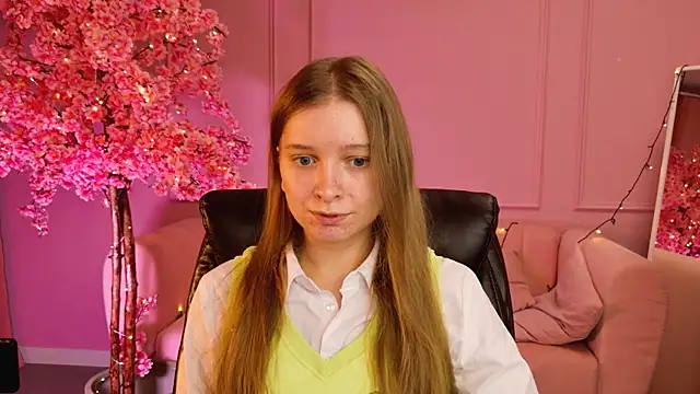 MayaSinabon online show from March 2025 09:17:02 AM
