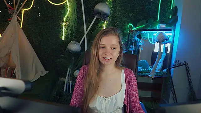 MayaSinabon online show from March 2025 09:13:02 AM