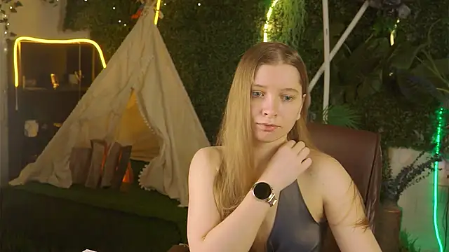 MayaSinabon online show from March 2025 09:06:01 AM