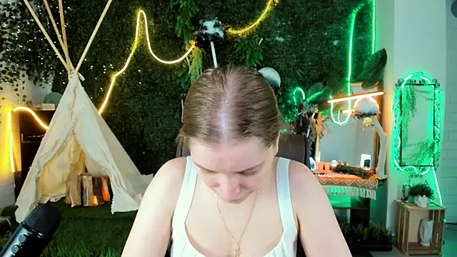 MayaSinabon online show from September 2025 09:08:02 AM