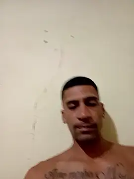 adriabis013 online show from January 2026 12:10:02 PM