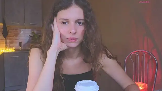 Sereta Finn online show from October 2025 10:03:02 AM