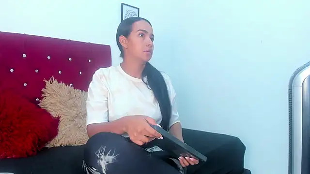 Snapshot of Luya_Jhon chatting on September 2025 11:33:02 AM Luya Jhon online show from September 2025 11:33:02 AM