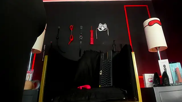 CharlotteScotte online show from October 2025 12:04:02 PM