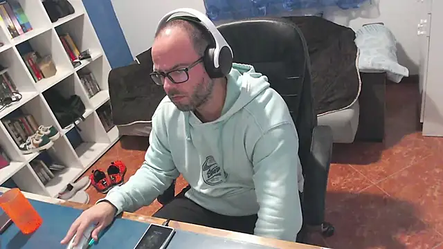 ravingr4d4 online show from November 2025 11:14:01 PM