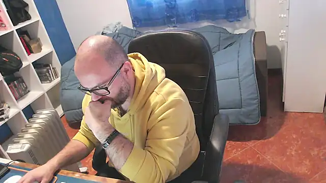 ravingr4d4 online show from March 2026 11:04:02 AM