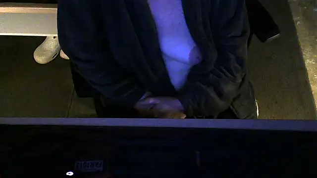 Silvia2277 online show from March 2026 10:24:01 PM