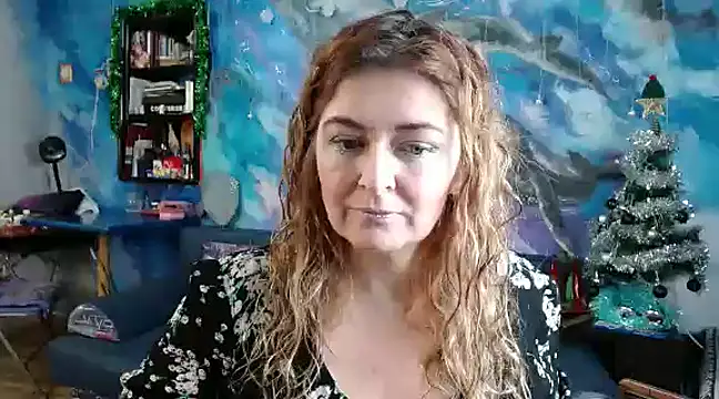 Snapshot of Helen1974 chatting on January 2025 11:38:01 PM Helen1974 online show from January 2025 11:38:01 PM