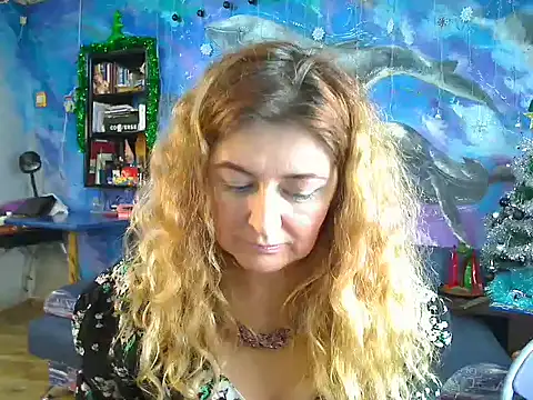 Snapshot of Helen1974 chatting on January 2025 02:38:02 AM Helen1974 online show from January 2025 02:38:02 AM
