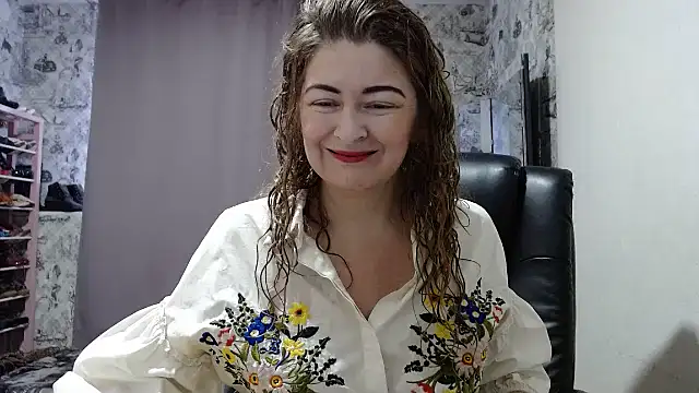 Snapshot of Helen1974 chatting on January 2025 08:18:02 AM Helen1974 online show from January 2025 08:18:02 AM