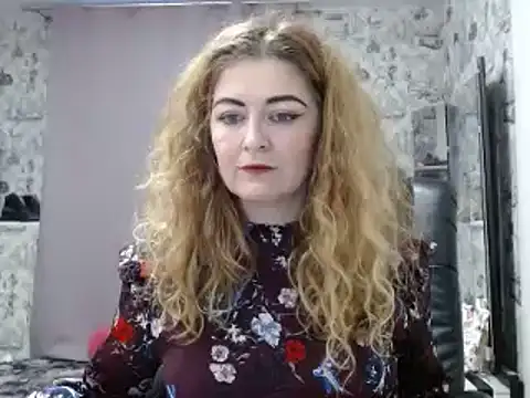 Snapshot of Helen1974 chatting on January 2025 01:54:01 PM Helen1974 online show from January 2025 01:54:01 PM