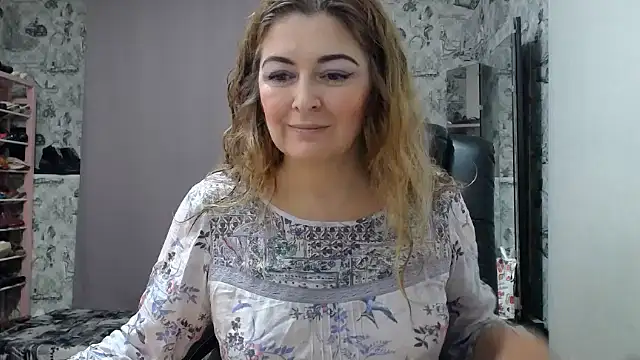 Snapshot of Helen1974 chatting on January 2025 05:17:01 PM Helen1974 online show from January 2025 05:17:01 PM