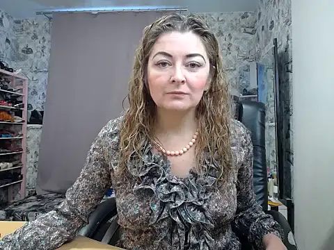 Snapshot of Helen1974 chatting on March 2025 01:20:01 PM Helen1974 online show from March 2025 01:20:01 PM