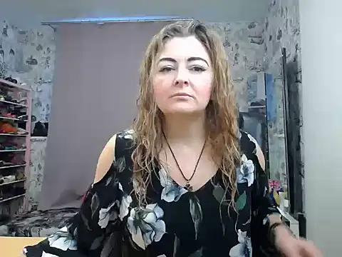 Snapshot of Helen1974 chatting on March 2025 02:12:01 PM Helen1974 online show from March 2025 02:12:01 PM