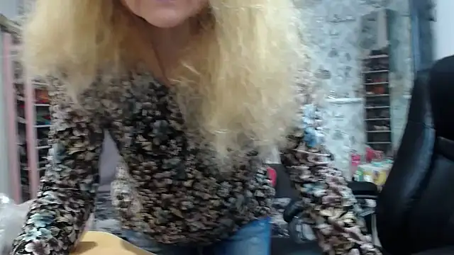 Snapshot of Helen1974 chatting on October 2025 09:45:01 PM Helen1974 online show from October 2025 09:45:01 PM