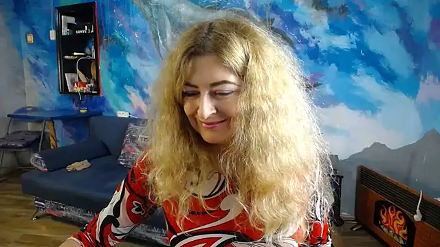 Snapshot of Helen1974 chatting on October 2025 02:25:02 AM Helen1974 online show from October 2025 02:25:02 AM