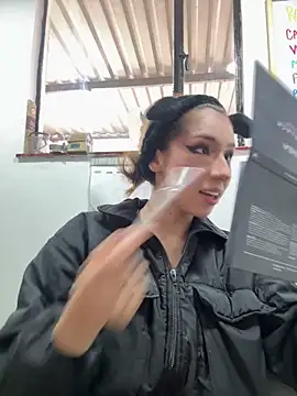 bellablack27 online show from February 2025 01:28:01 PM