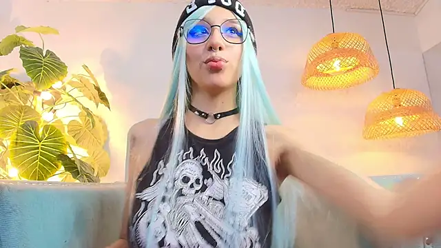 bellablack27 online show from September 2025 03:59:01 PM