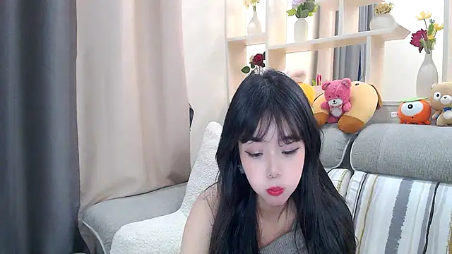 Snapshot of Duludulu_007 chatting on December 2024 08:56:01 AM Duludulu 007 online show from December 2024 08:56:01 AM