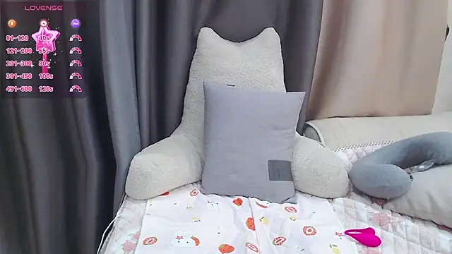 Snapshot of Duludulu_007 chatting on February 2025 10:05:01 AM Duludulu 007 online show from February 2025 10:05:01 AM