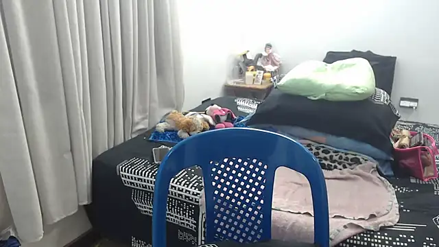 Anny Smith69 online show from April 2026 10:18:02 AM