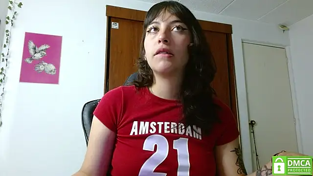 liisaxxx online show from July 2026 01:34:01 AM