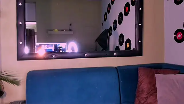 Sussy Bell01 online show from December 2024 07:55:01 PM