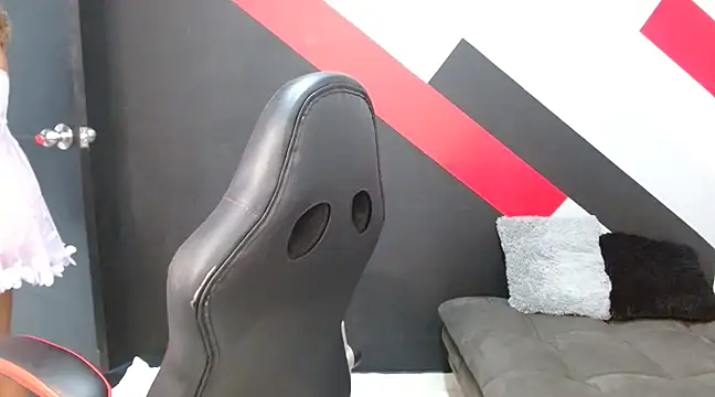 I am yours- online show from January 2025 11:56:02 AM