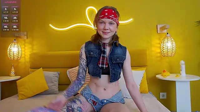 lessysweety online show from November 2025 03:27:01 AM