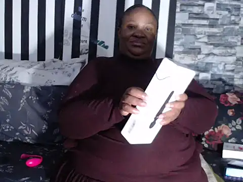 BigHotMatureXx online show from September 2025 11:54:02 PM