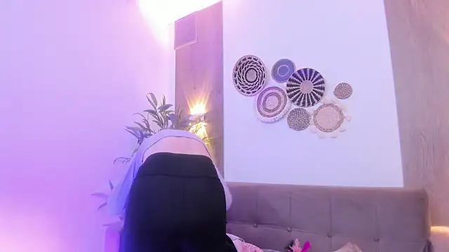 Carolina hernandez22 online show from November 2025 01:10:01 PM