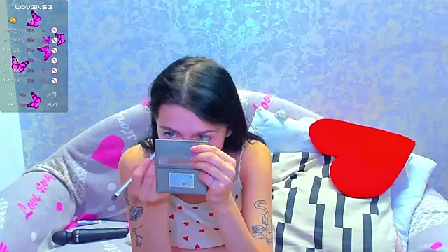 Vanessa Florence online show from September 2025 01:22:02 AM